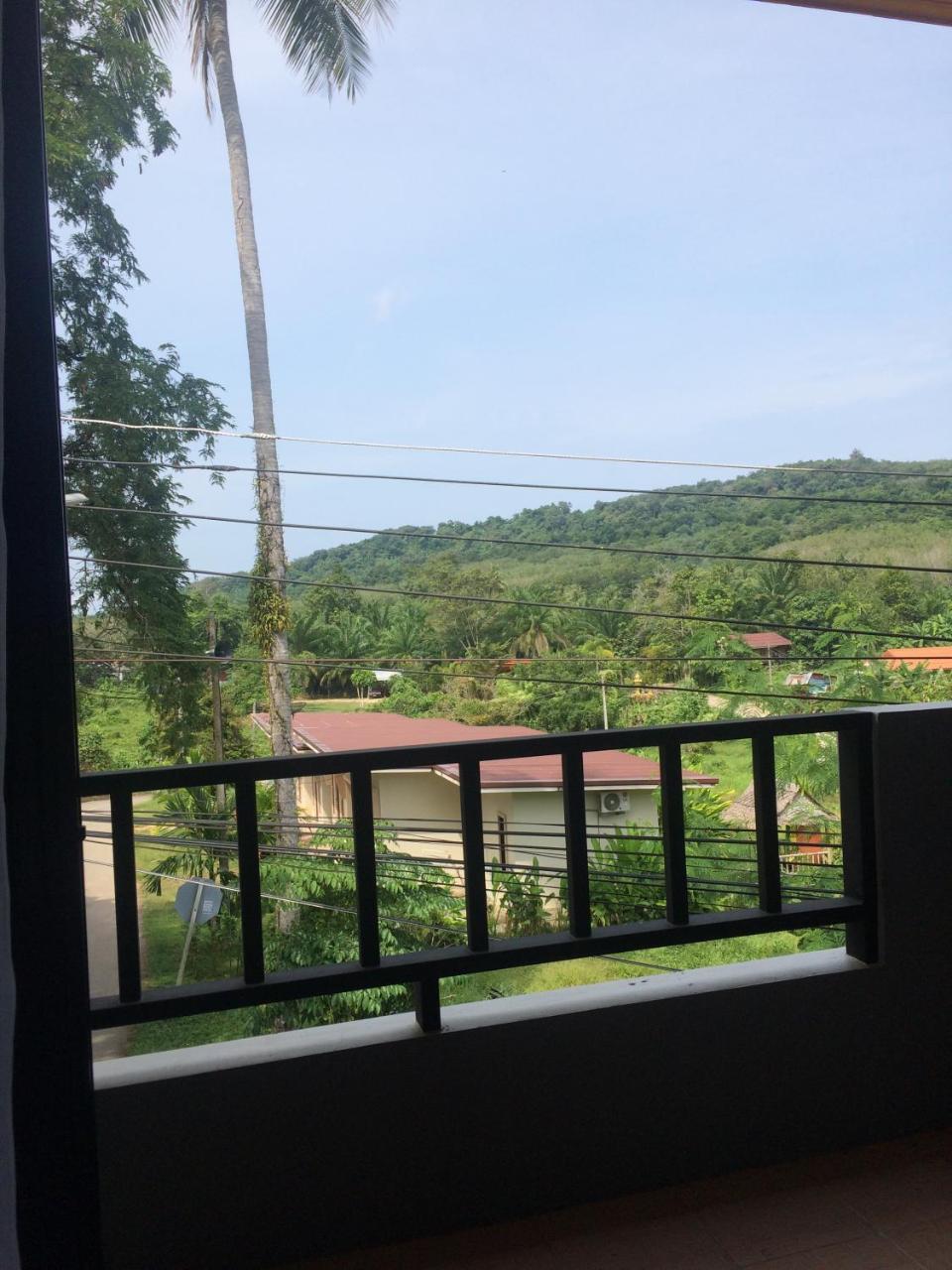 Apartament Am House Klong Muang Beach Zewnętrze zdjęcie